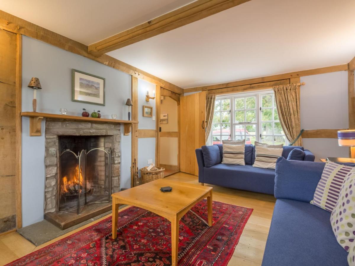 Bearwood Cottage Pembridge Exteriör bild